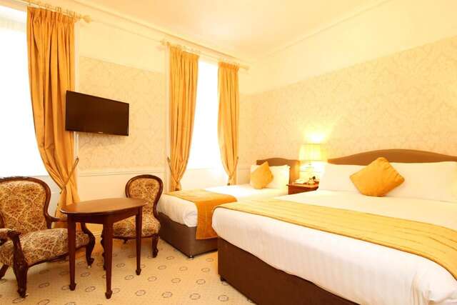 Отель Castle Hotel Дублин-34